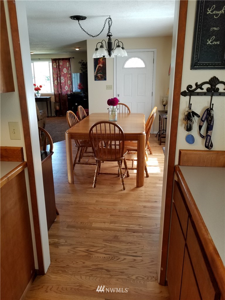 315 Jacobson Road Cathlamet, WA 98612 - Photo 6 of 24 Gallery Image 6