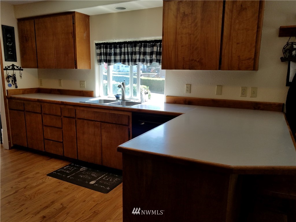 315 Jacobson Road Cathlamet, WA 98612 - Photo 9 of 24 Gallery Image 9
