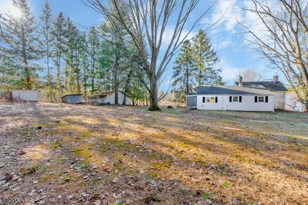 $375,000 | 109 Lilac Drive, Lebanon, NJ 08833