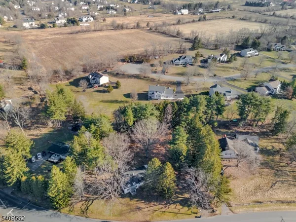 $375,000 | 109 Lilac Drive, Lebanon, NJ 08833