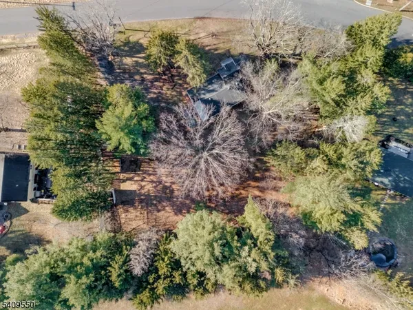 $375,000 | 109 Lilac Drive, Lebanon, NJ 08833