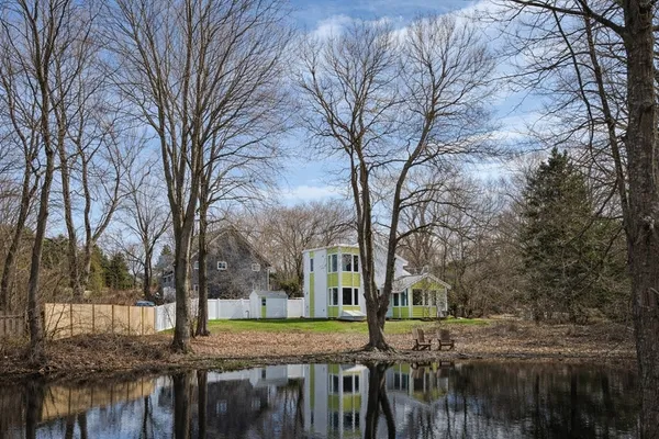 $1,215,000 | 561 Beechwood Street, Cohasset, MA 02025