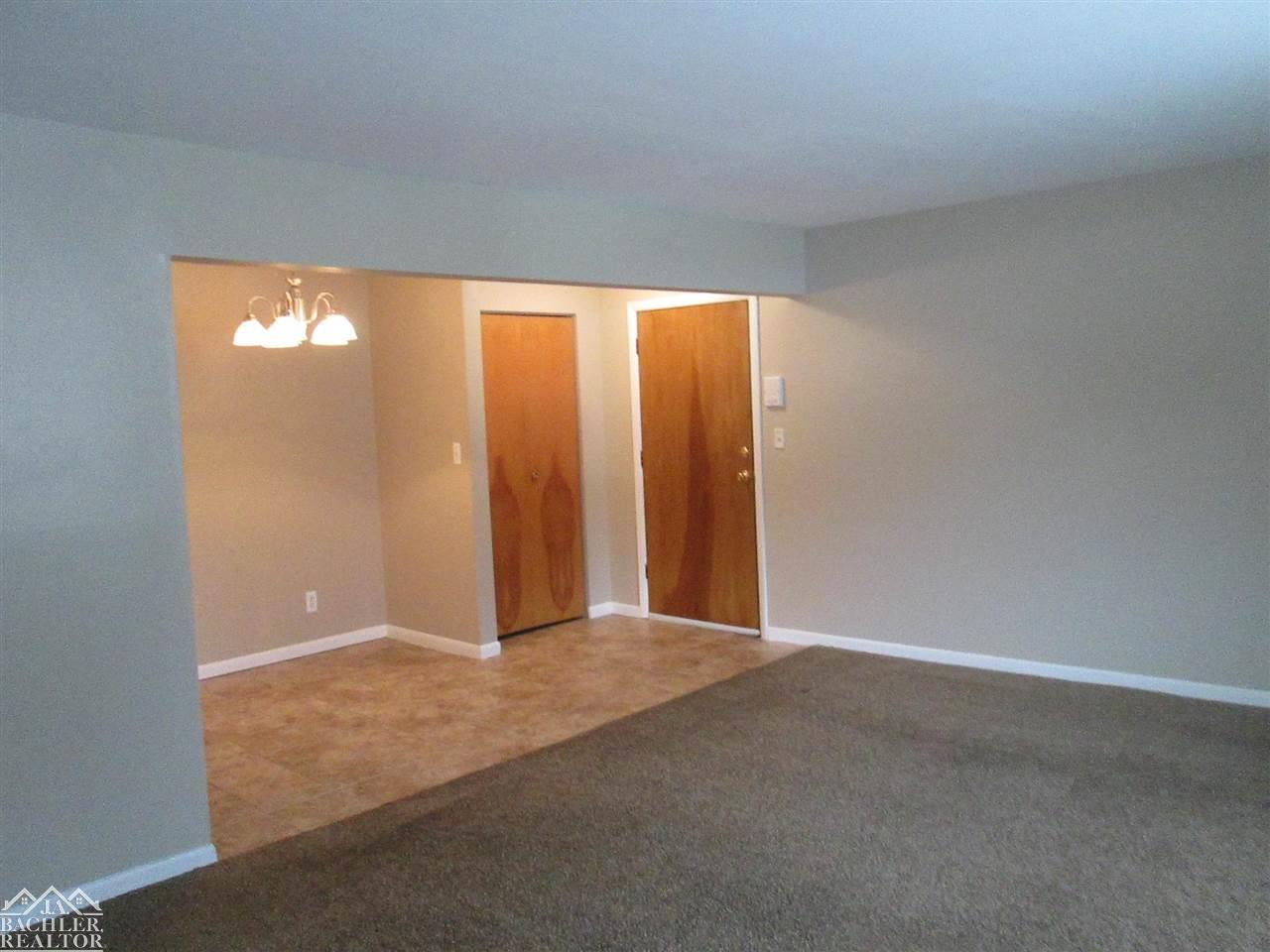 1617 South Riverside Avenue, Unit 5 St. Clair, MI 48079 - Photo 4 of 11