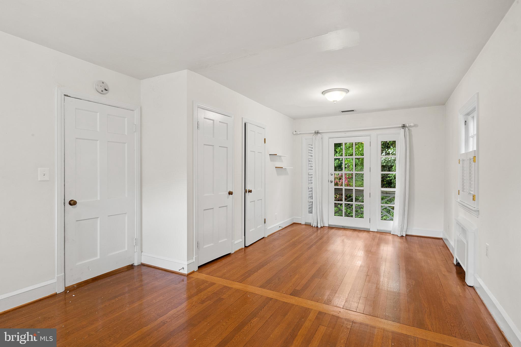 4530 Dexter Street Northwest Washington, DC 20007 - Photo 15 of 48