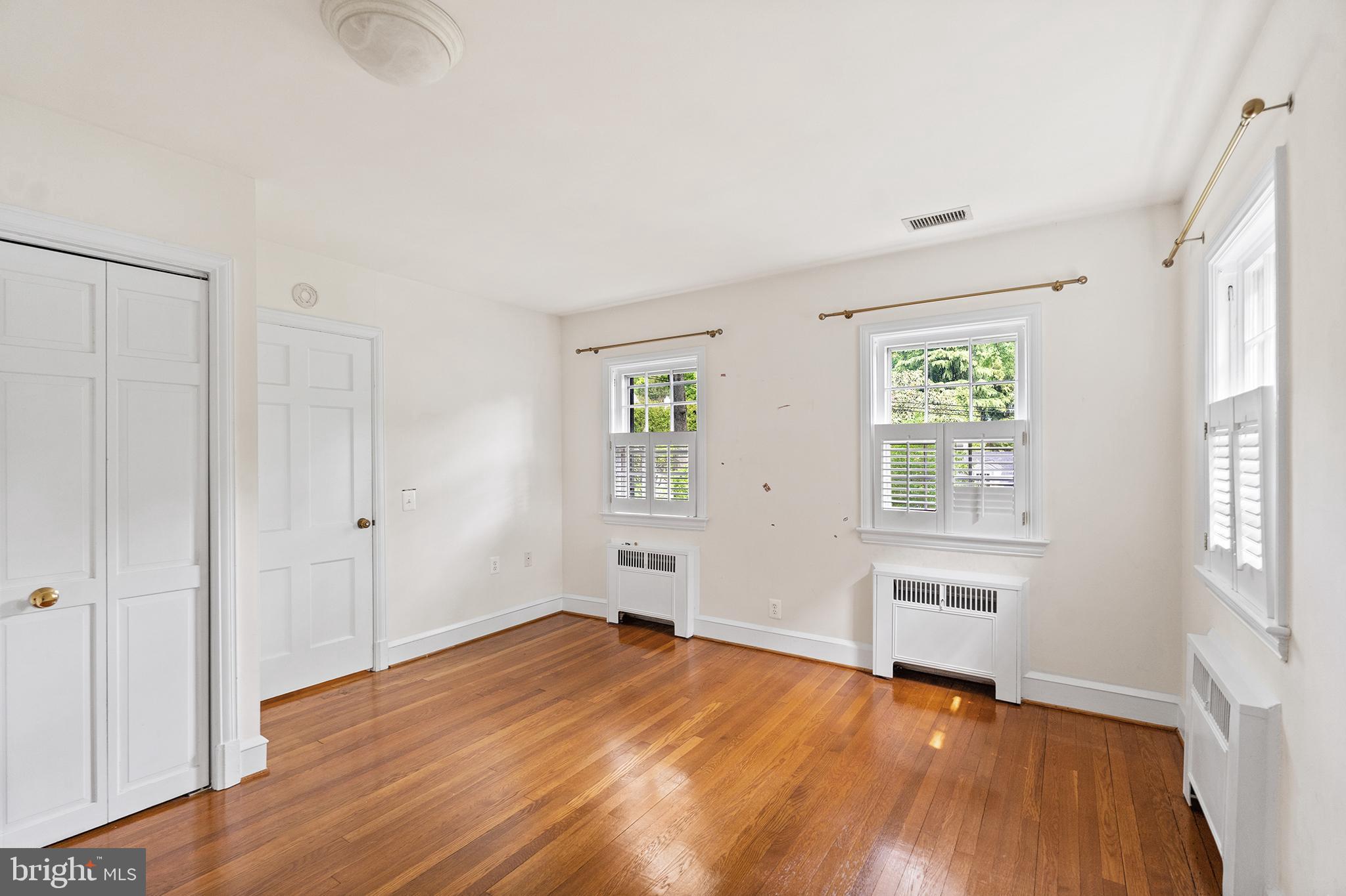 4530 Dexter Street Northwest Washington, DC 20007 - Photo 18 of 48