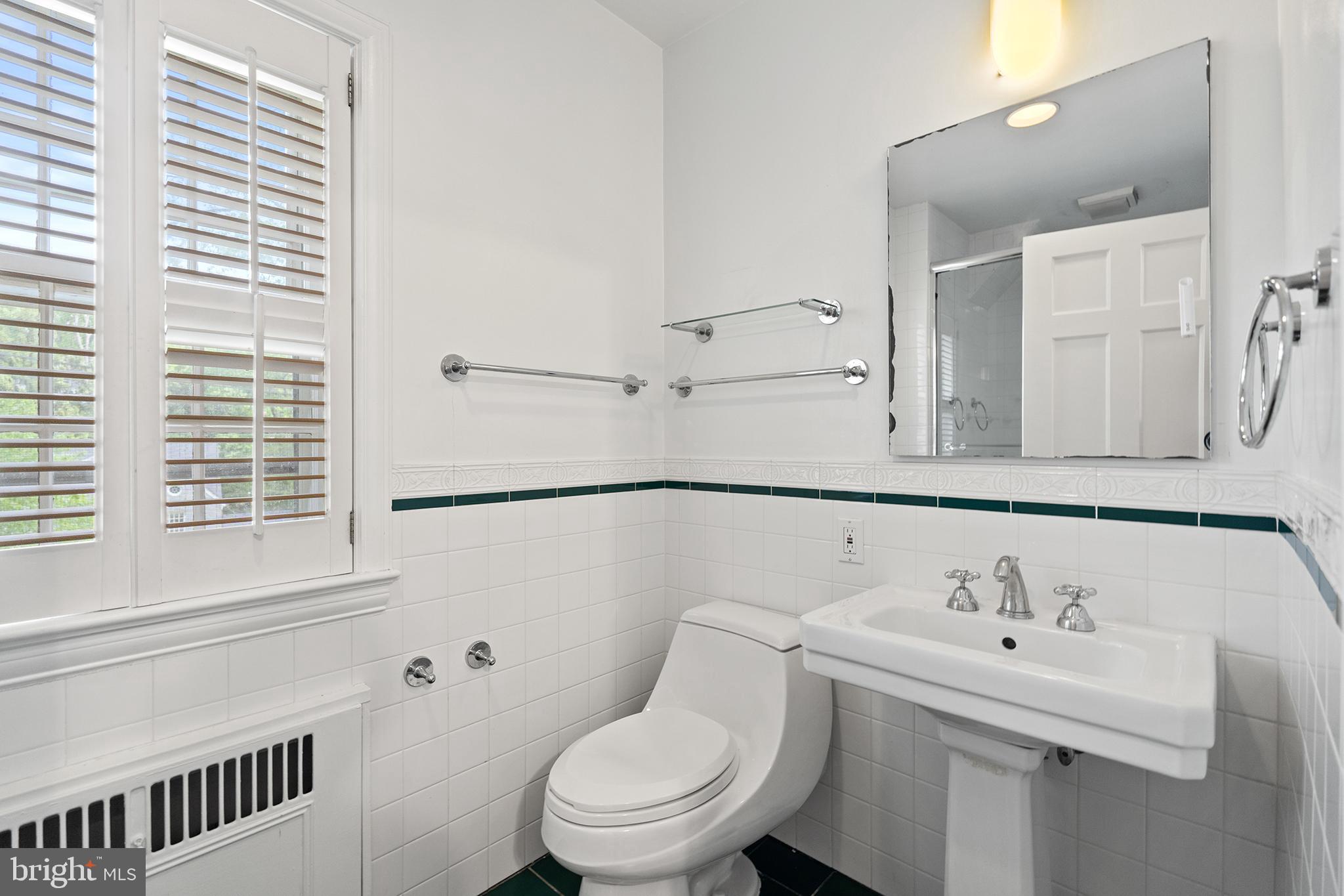 4530 Dexter Street Northwest Washington, DC 20007 - Photo 19 of 48