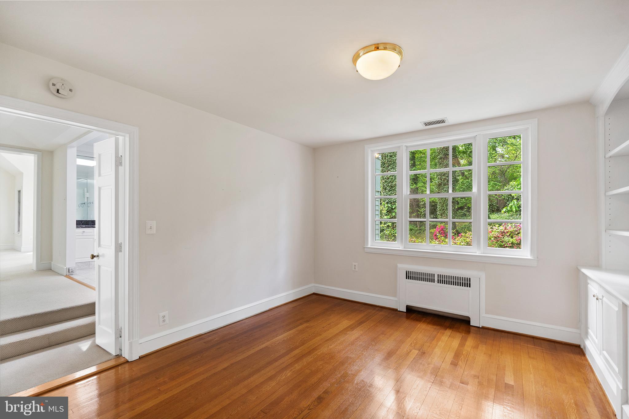 4530 Dexter Street Northwest Washington, DC 20007 - Photo 20 of 48