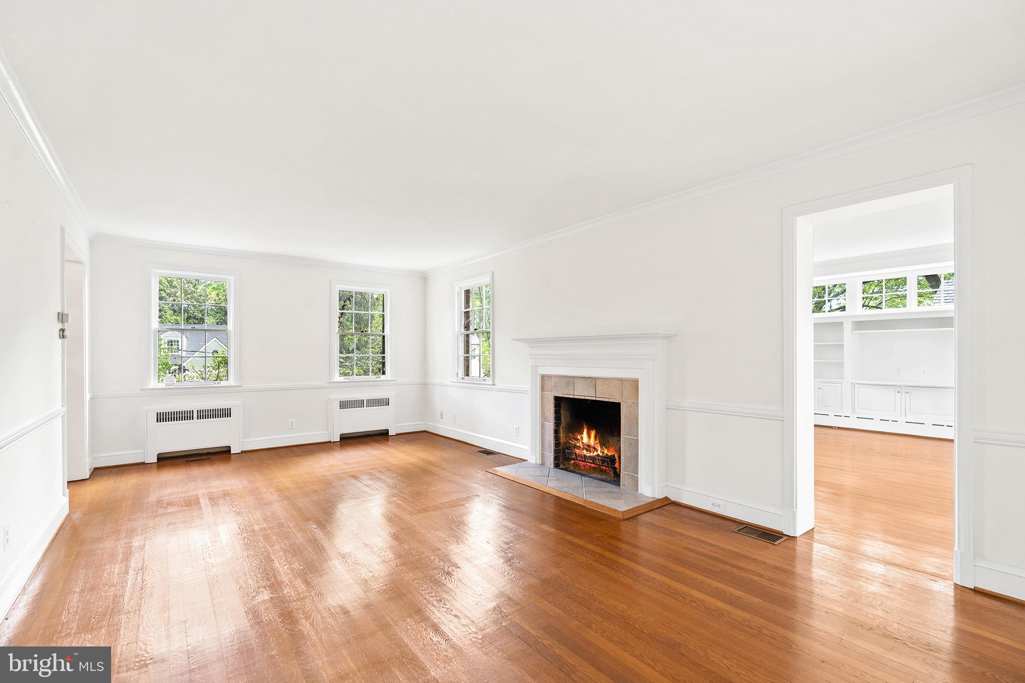 4530 Dexter Street Northwest Washington, DC 20007 - Photo 4 of 48