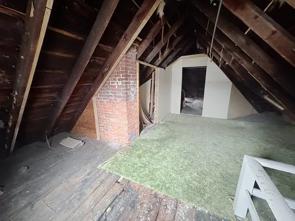 $110,000 | 1640 West 3rd Street, Davenport, IA 52802