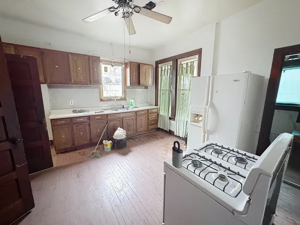 $110,000 | 1640 West 3rd Street, Davenport, IA 52802