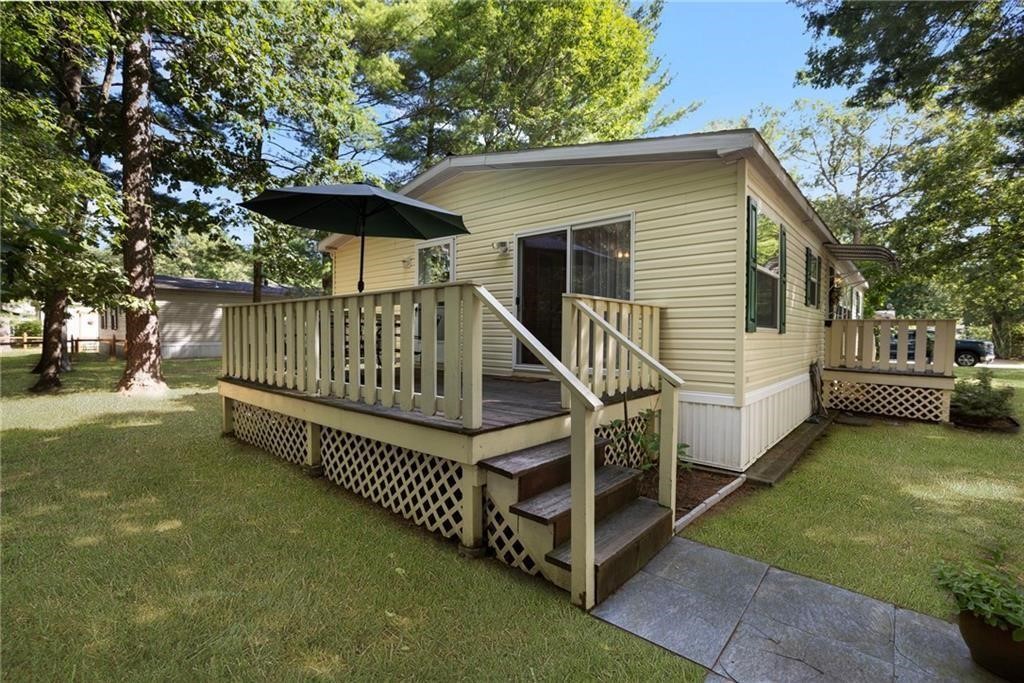 8 King Philip Road Coventry, RI 02816 - Photo 7 of 39