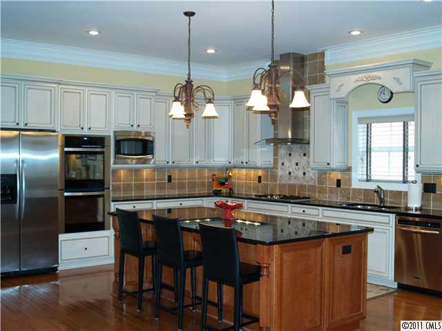 10227 Triangle Park Road Charlotte, NC 28277 - Photo 5 of 15 Gallery Image 5