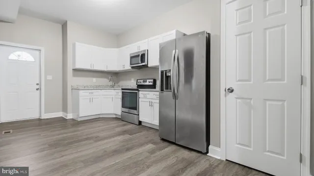 $2,500 | 917 North Gilmor Street, Baltimore, MD 21217