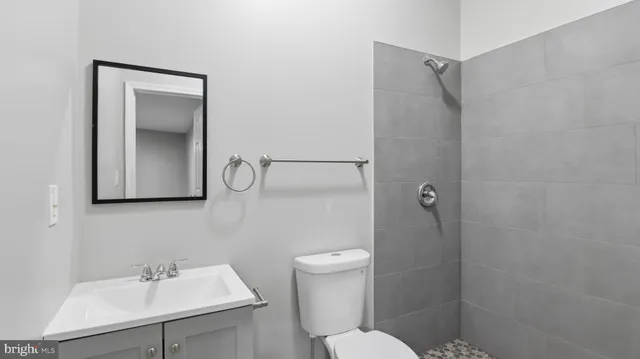 $2,500 | 917 North Gilmor Street, Baltimore, MD 21217