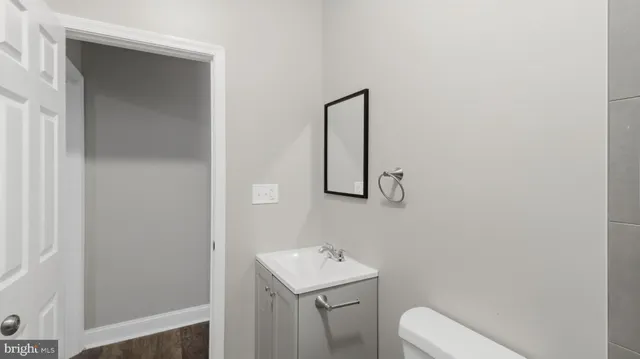 $2,500 | 917 North Gilmor Street, Baltimore, MD 21217