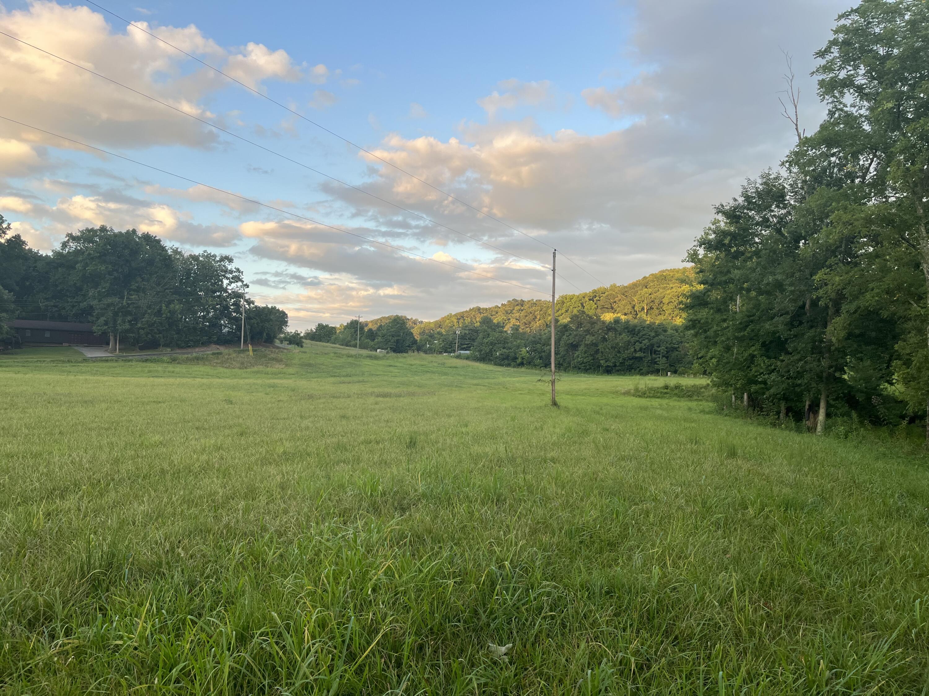 O Bray Road, Unit 10 Surgoinsville, TN 37873 - Photo 13 of 18 34BEB073-F982-4D85-B64A-6EB27F500B55