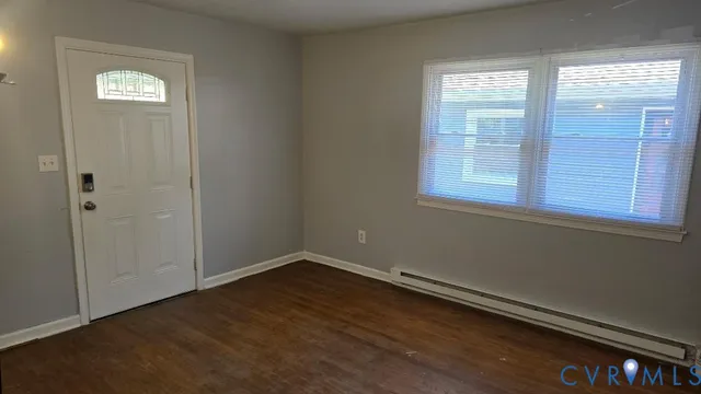 $1,450 | 120 St Mark Street, Petersburg, VA 23803