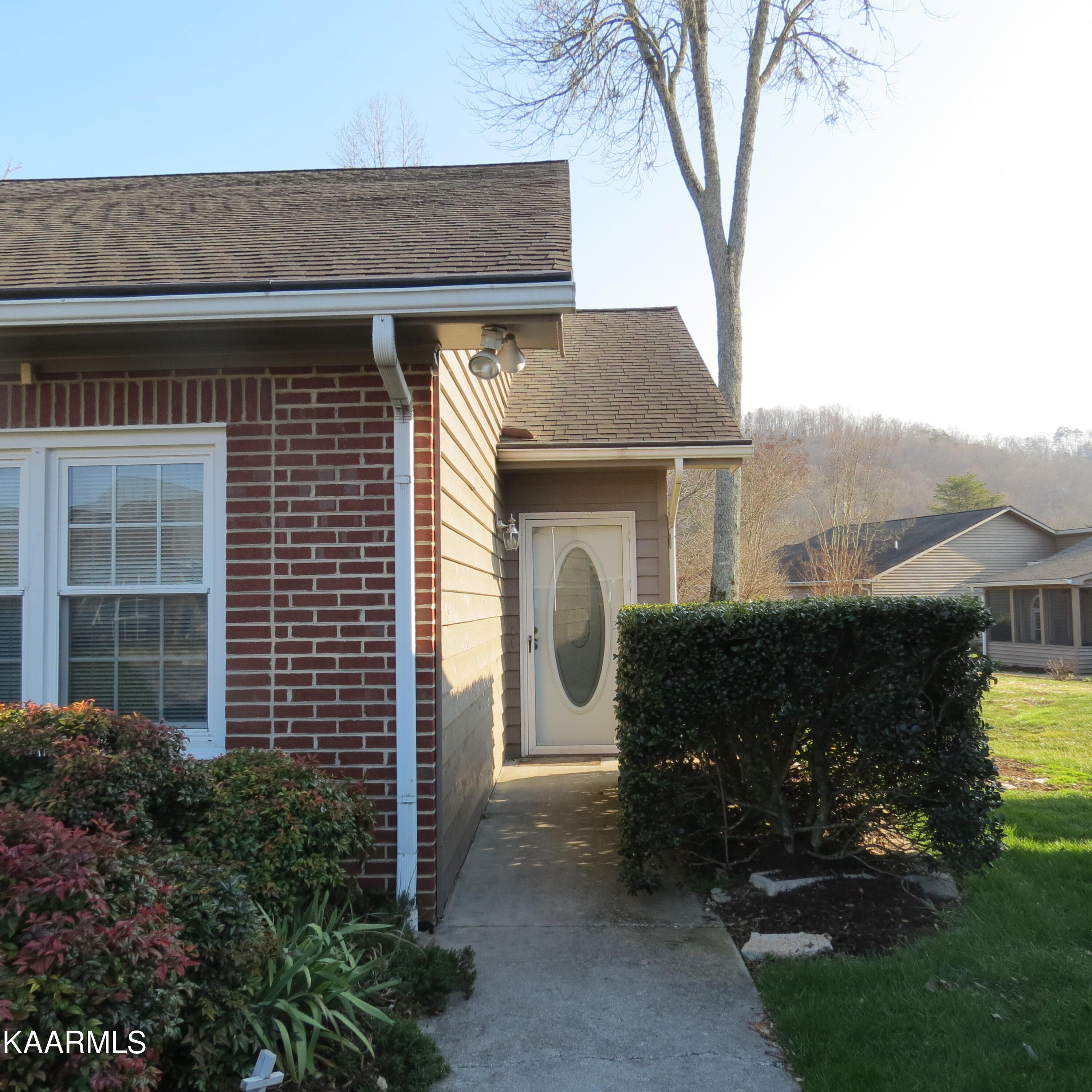 16 Rivers Court Oak Ridge, TN 37830 - Photo 3 of 19 IMG_0047