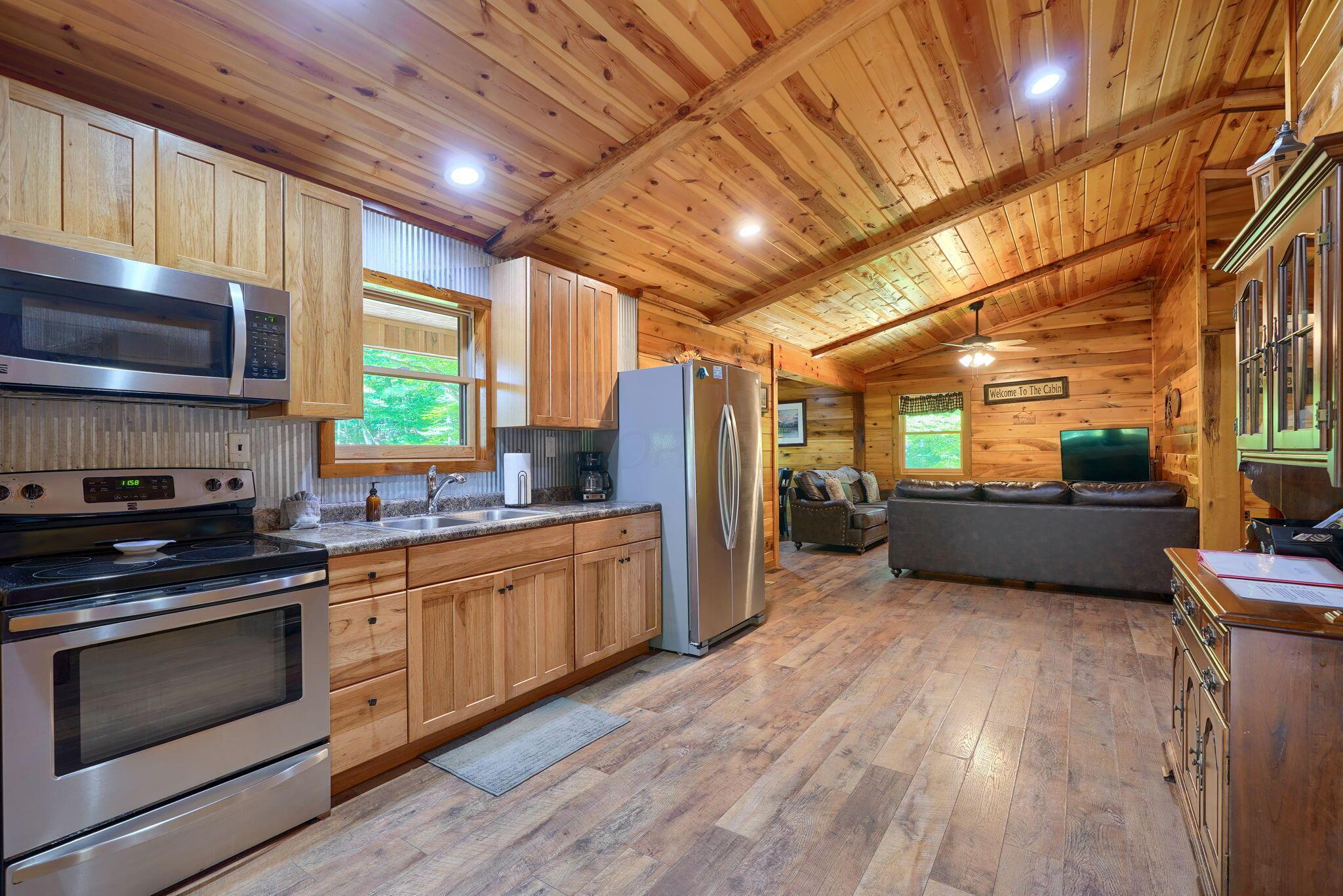 26501 Sowers Road McArthur, OH 45651 - Photo 4 of 64 26501 Sowers Rd (53)