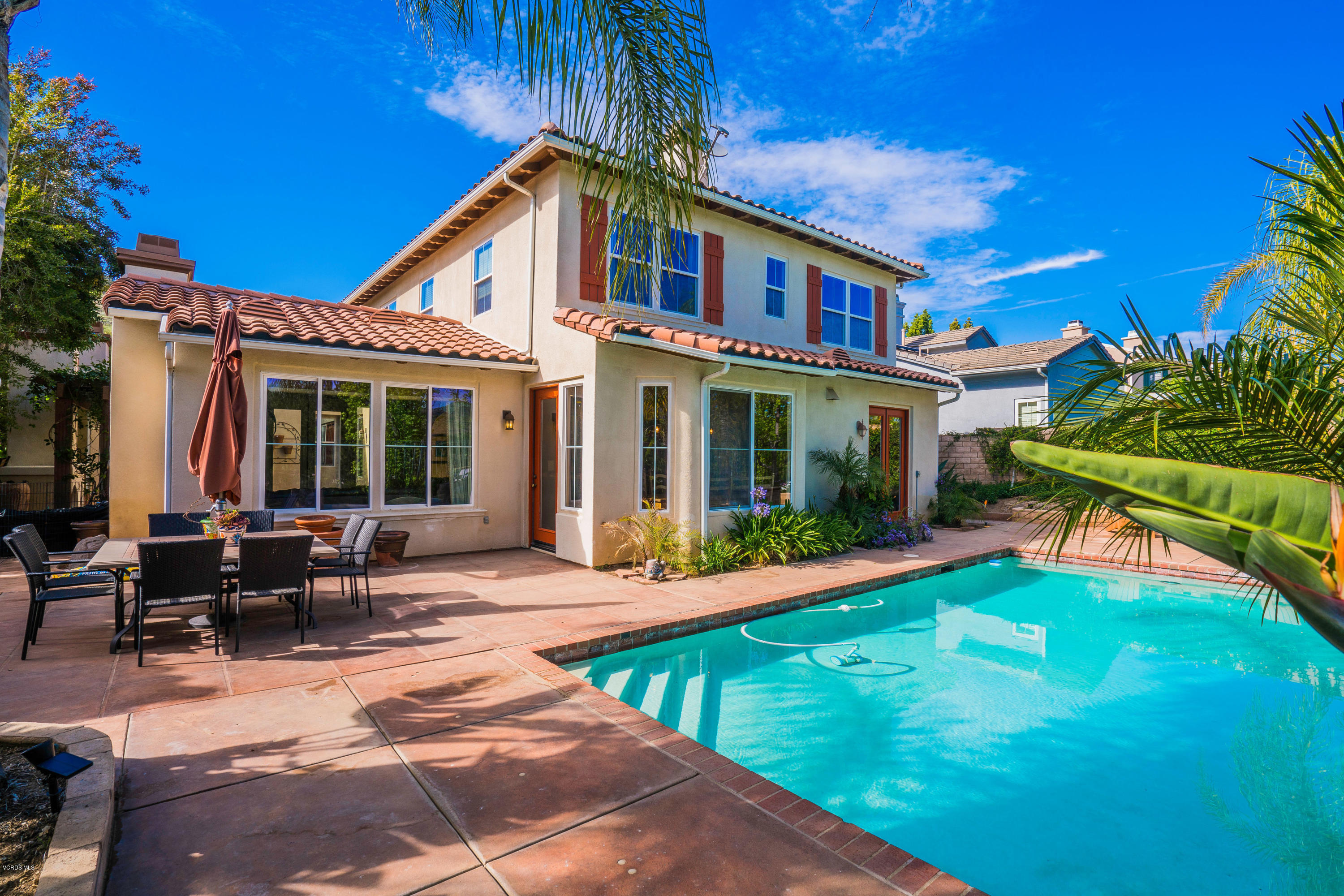 160 Laurel Ridge Drive Simi Valley, CA 93065 - Photo 40 of 45 a view of a house with swimming pool and a yard