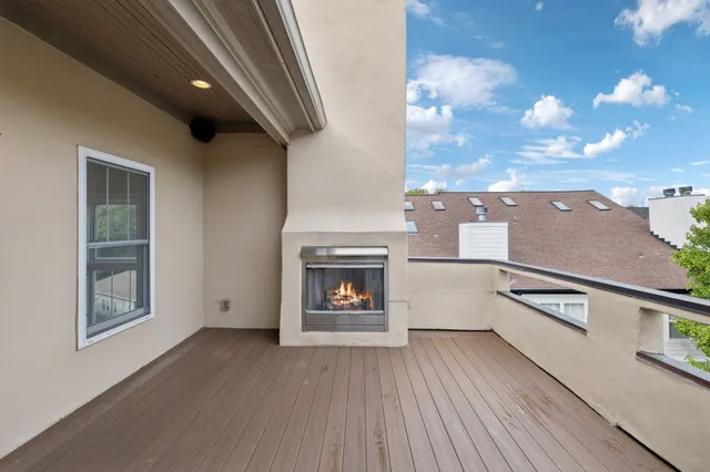 a view of a house with a yard and garage