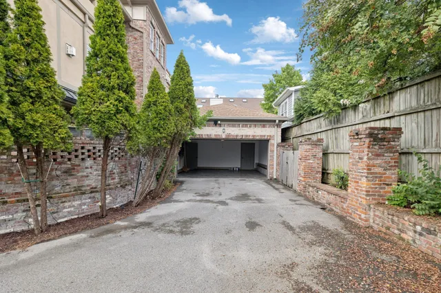 $949,000 | 509 Acklen Park Drive, Nashville, TN 37205