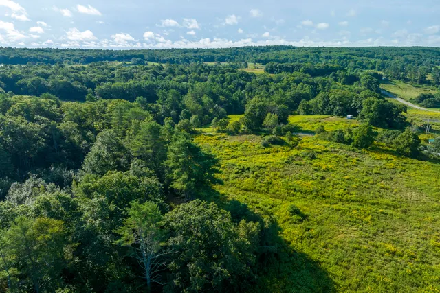 $265,000 | 28-001 Hassan Avenue, Newcastle, ME 04553