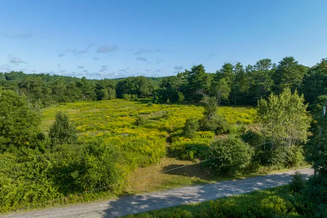 $265,000 | 28-001 Hassan Avenue, Newcastle, ME 04553