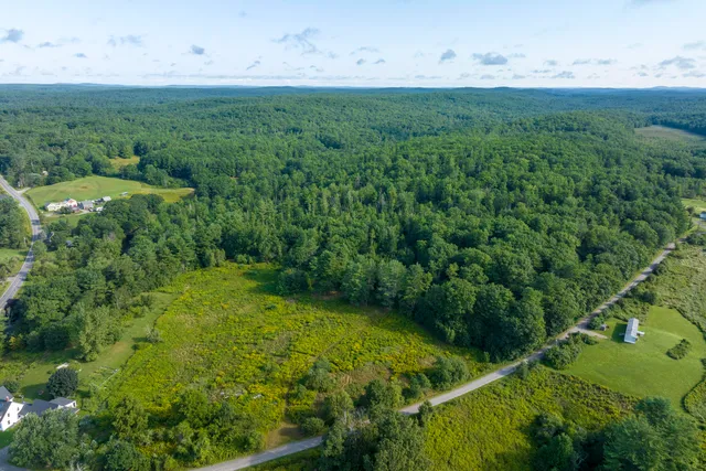 $265,000 | 28-001 Hassan Avenue, Newcastle, ME 04553