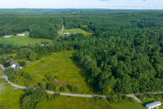 $265,000 | 28-001 Hassan Avenue, Newcastle, ME 04553