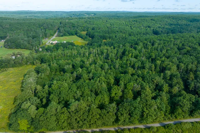 $265,000 | 28-001 Hassan Avenue, Newcastle, ME 04553