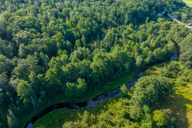 $265,000 | 28-001 Hassan Avenue, Newcastle, ME 04553