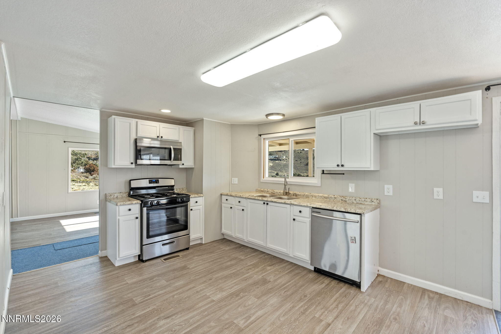 3620 Granite Way Topaz Ranch Estates, NV 89444 - Photo 12 of 34 22-web-or-mls-DSC02305