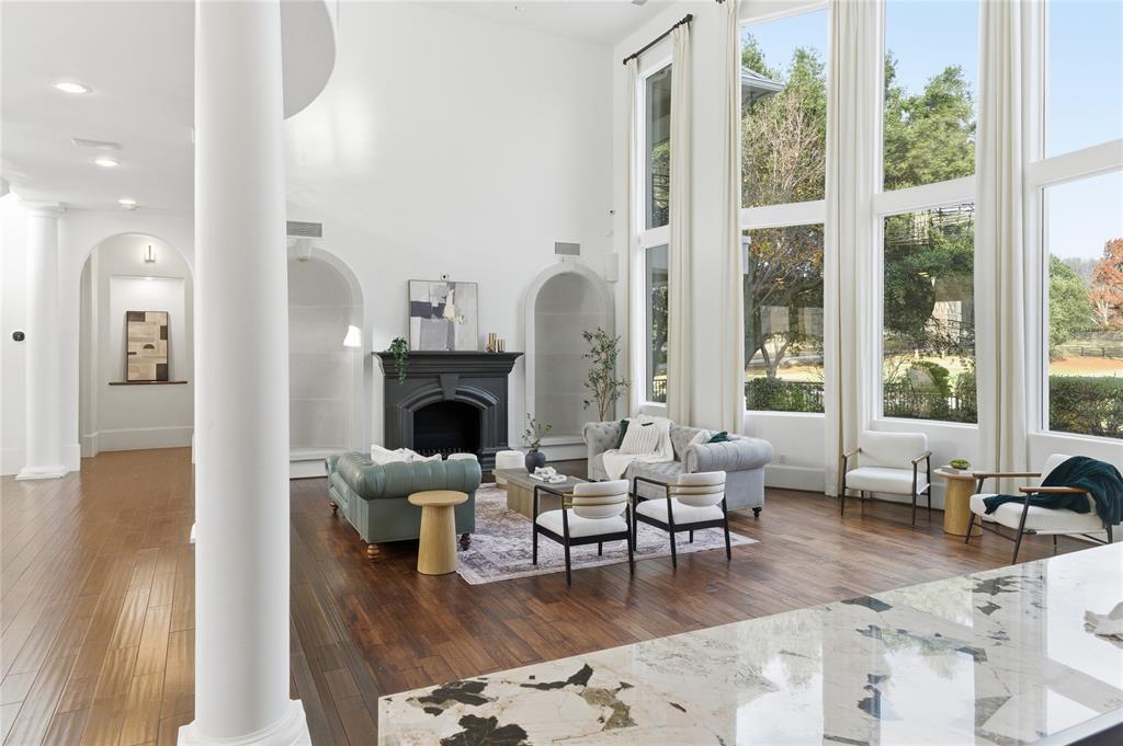 4616 Windsor Ridge Drive Irving, TX 75038 - Photo 7 of 40