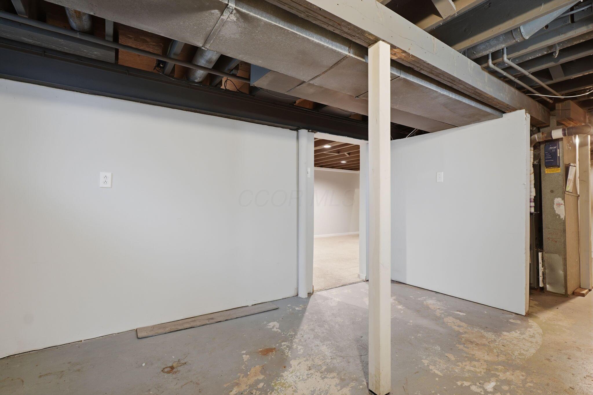 2547 McCutcheon Road Columbus, OH 43219 - Photo 39 of 55 basement storage