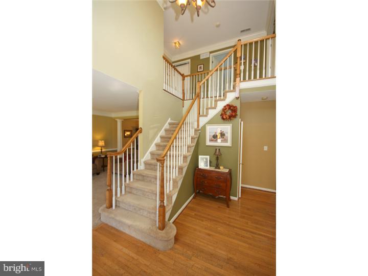 5 Apple Orchard Road Moorestown, NJ 08057 - Photo 2 of 23 Foyer