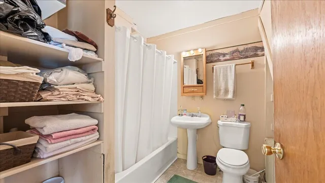 $1,599,999 | 25024 Norhardt Avenue, Wellington, WI 54651