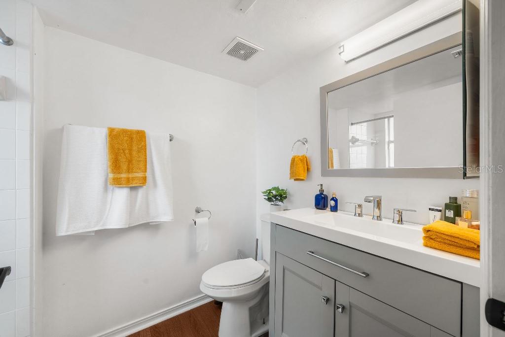 2360 Southwest Archer Road, Unit 504 Gainesville, FL 32608 - Photo 9 of 18