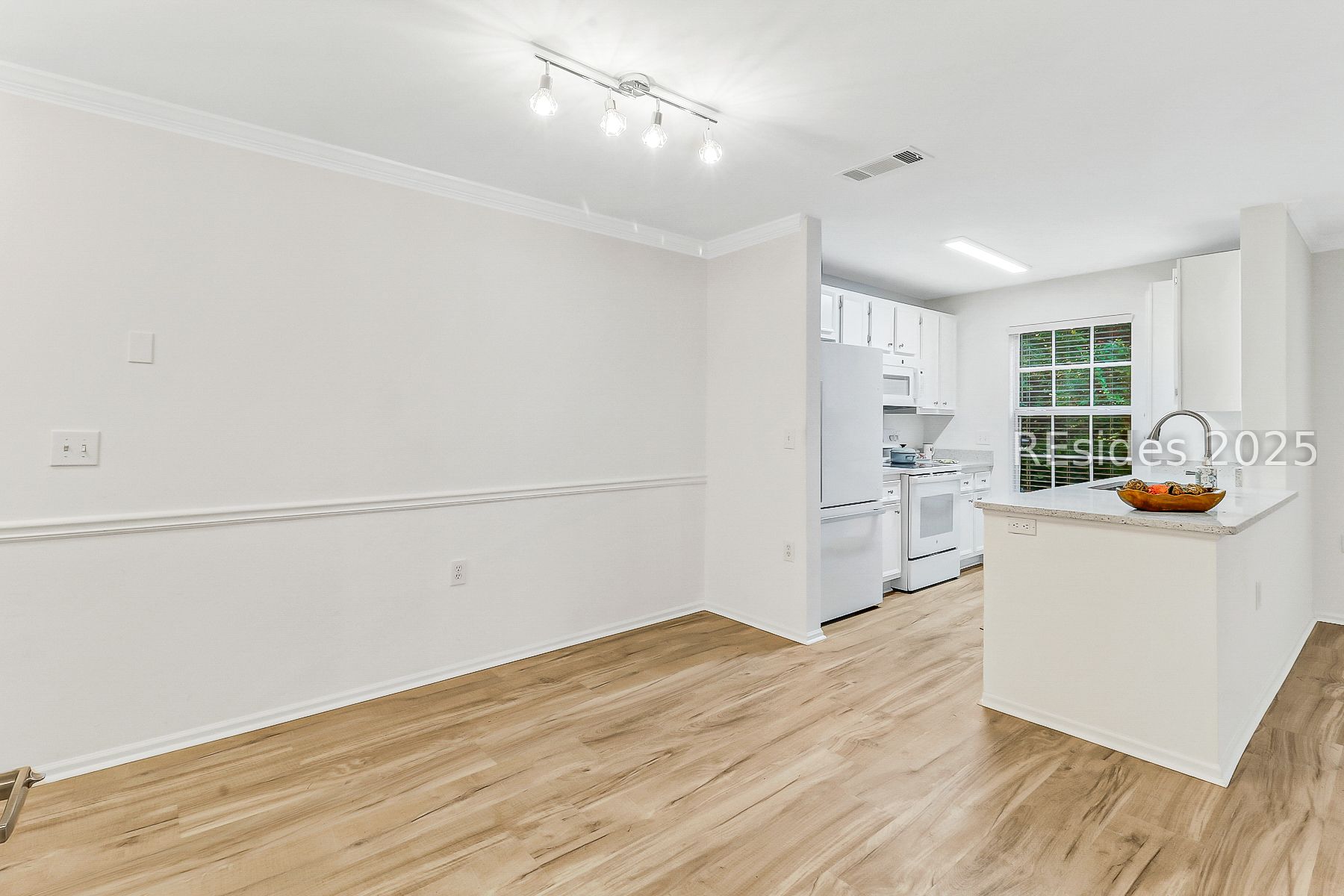 50 Pebble Beach Cove, Unit B115 Bluffton, SC 29910 - Photo 5 of 28