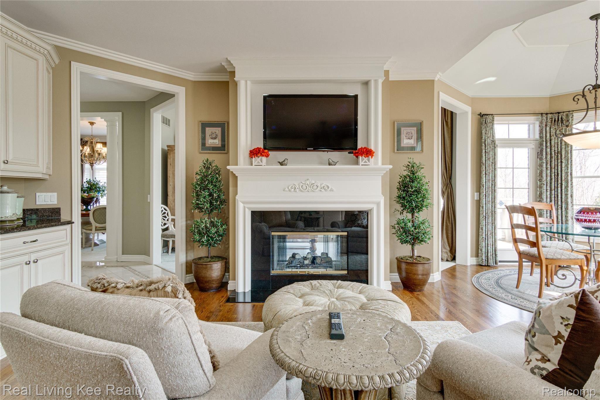 2766 Castlemartin Court Rochester, MI 48306 - Photo 30 of 76 Interiors (21 of 79).jpg