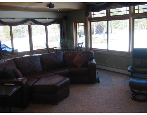 24 Valley Road Southampton, MA 01073 - Photo 12 of 25