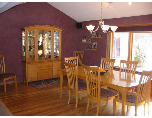 24 Valley Road Southampton, MA 01073 - Photo 8 of 25