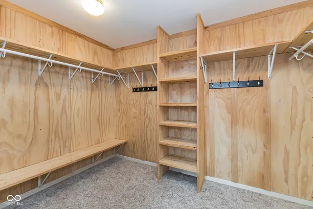 $524,900 | 727 County Rd S 100 West, Hartford City, IN 47348