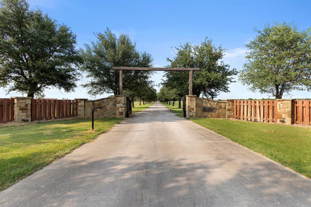 777 Stiles Road Whitesboro, TX 76273 - Photo 3 of 37 a view of park with a street