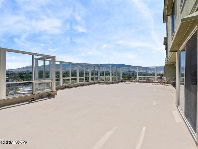 280 Island Avenue, Unit 701 Reno, NV 89501 - Photo 5 of 17 Park Tower Sitting Area