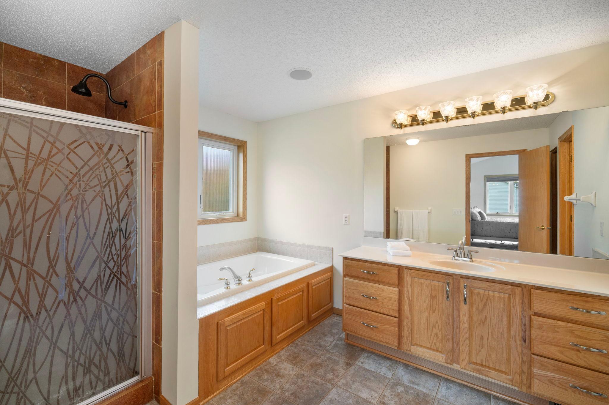 9543 Geisler Road Eden Prairie, MN 55347 - Photo 21 of 41 Gallery Image 21