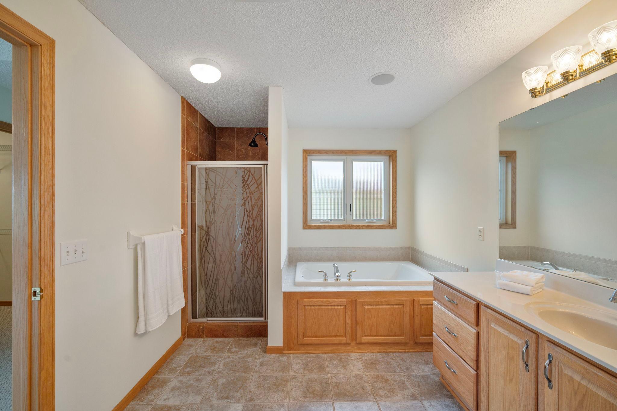 9543 Geisler Road Eden Prairie, MN 55347 - Photo 22 of 41 Gallery Image 22