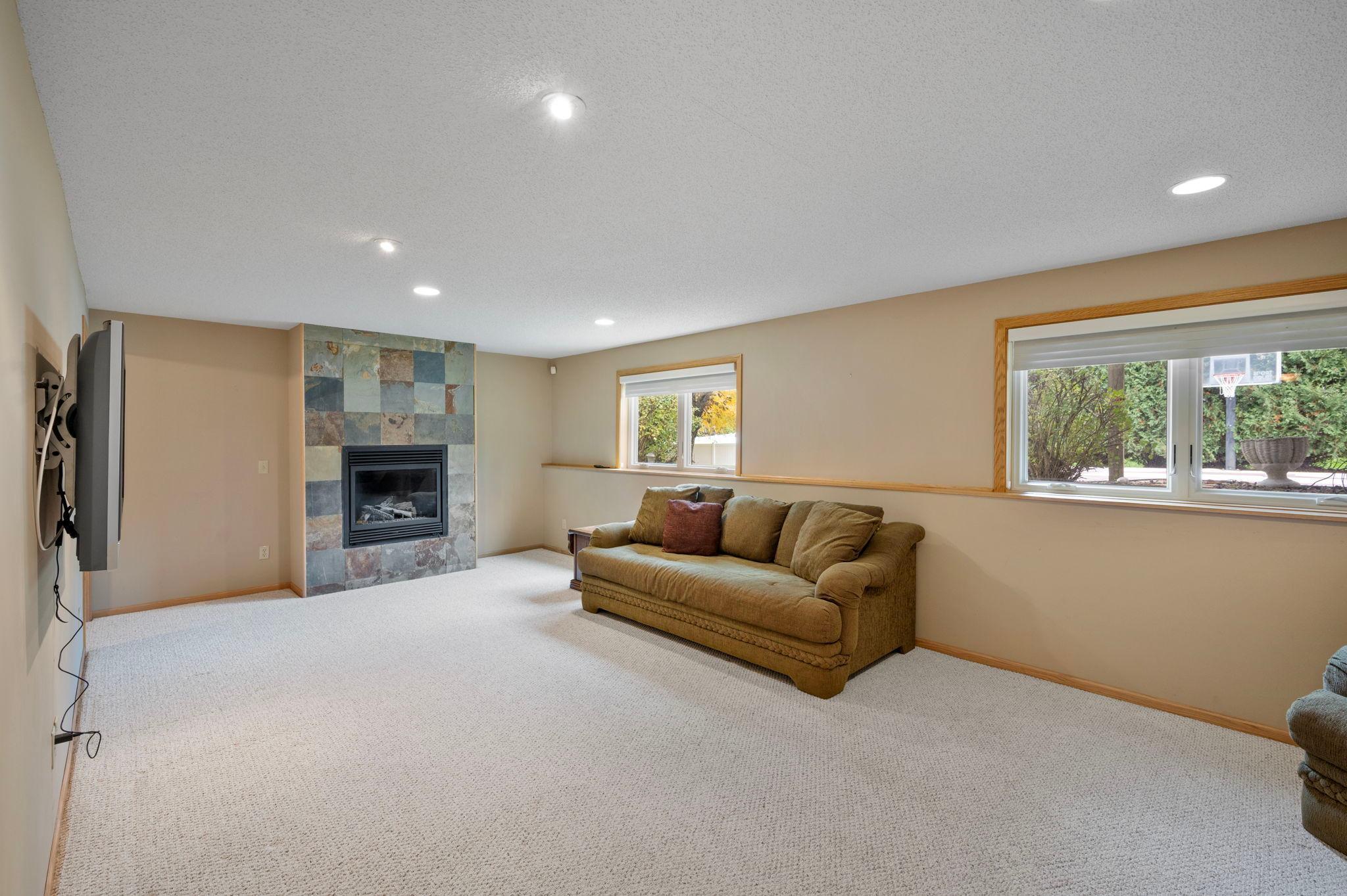 9543 Geisler Road Eden Prairie, MN 55347 - Photo 27 of 41 Gallery Image 27