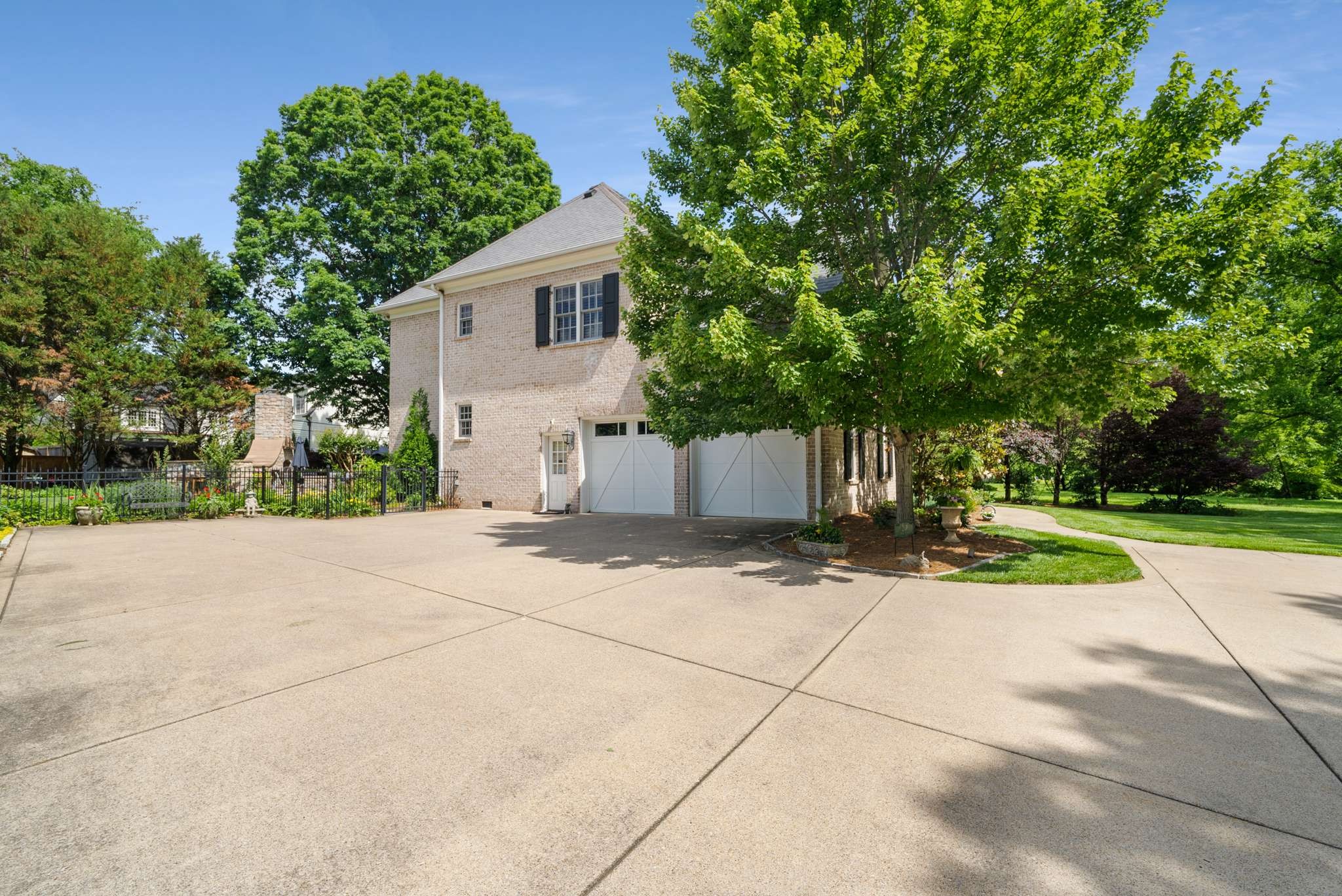 217 Page Road Nashville, TN 37205 - Photo 57 of 61