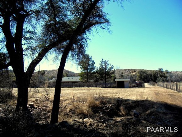 12501 West Z Ranch Road Skull Valley, AZ 86338 - Photo 1 of 23 Primary Photo